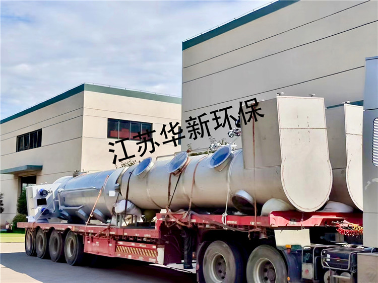 工廠（chǎng）裝車發貨照片